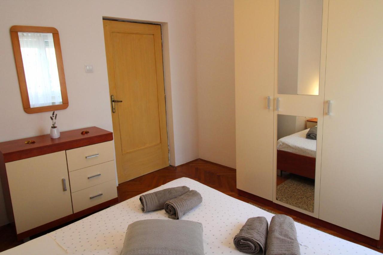 Apartment Valentina Liznjan Luaran gambar