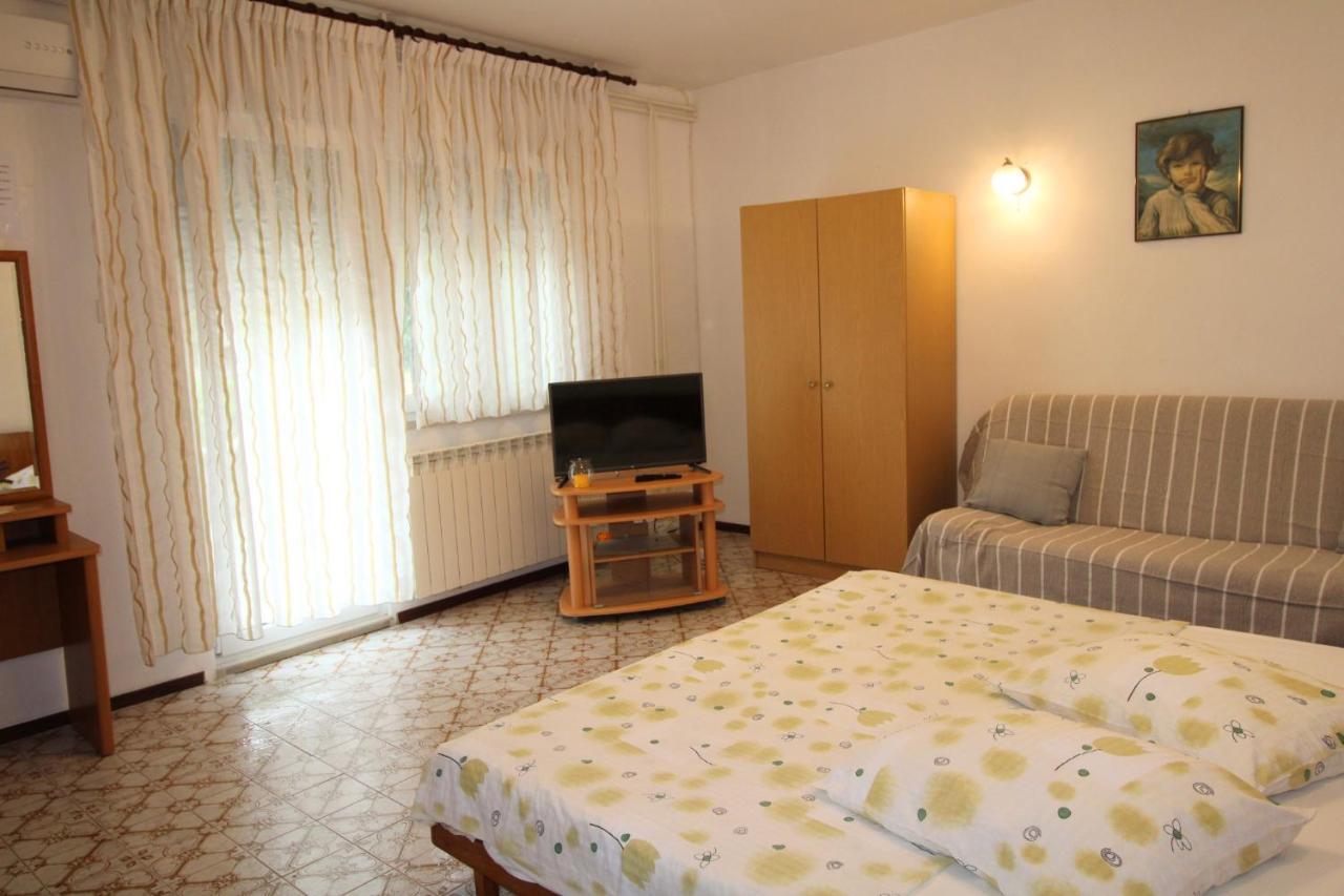 Apartment Valentina Liznjan Luaran gambar