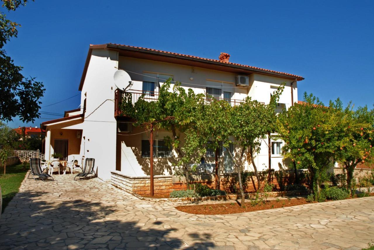 Apartment Valentina Liznjan Luaran gambar