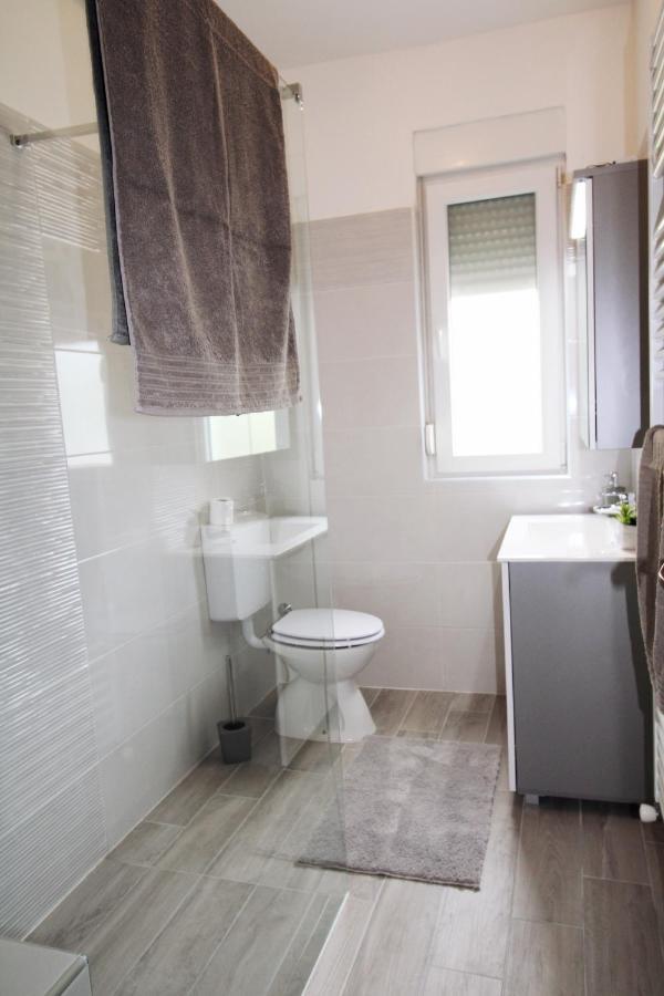 Apartment Valentina Liznjan Luaran gambar